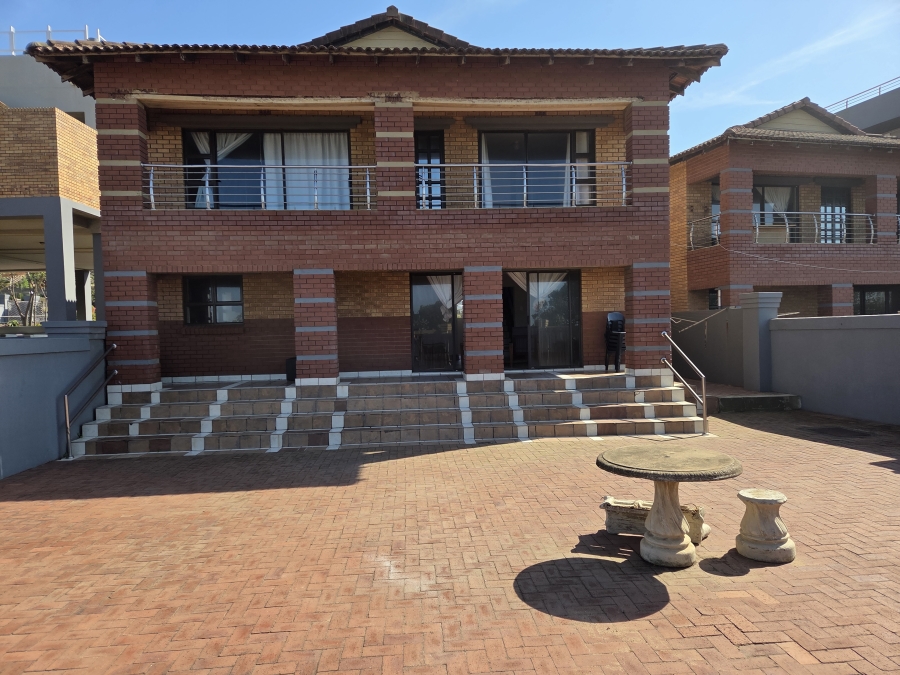 To Let Commercial Property for Rent in Bluff KwaZulu-Natal