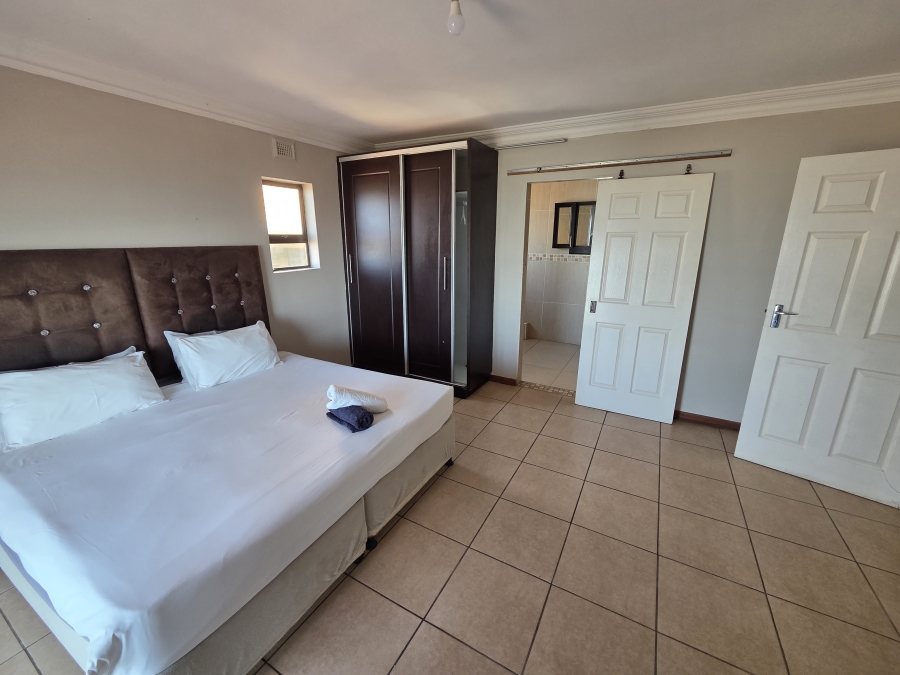 To Let Commercial Property for Rent in Bluff KwaZulu-Natal