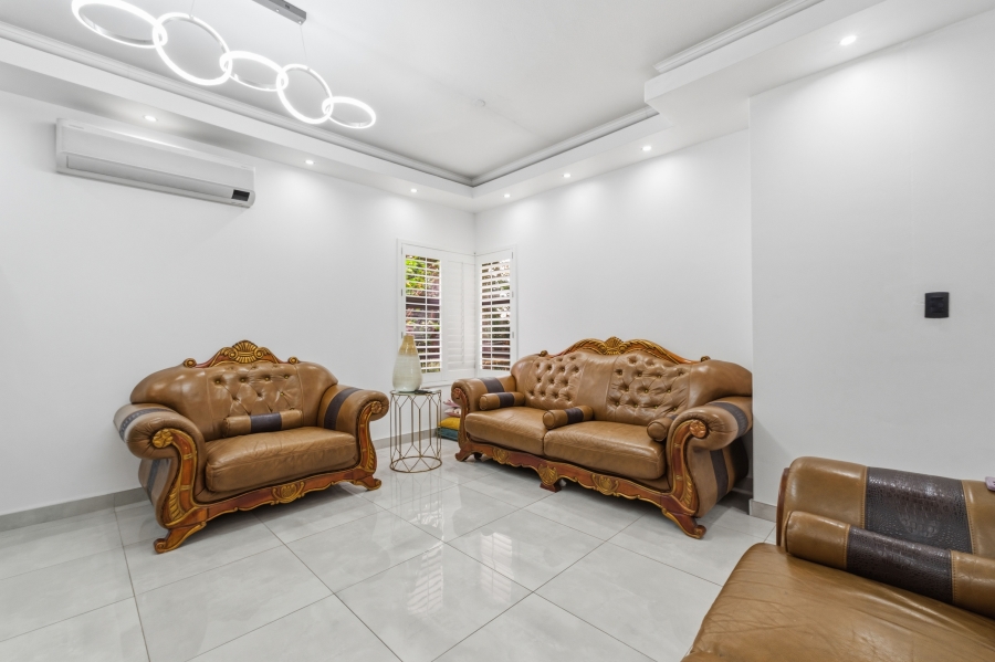 To Let 4 Bedroom Property for Rent in Hilltop Private Estate KwaZulu-Natal