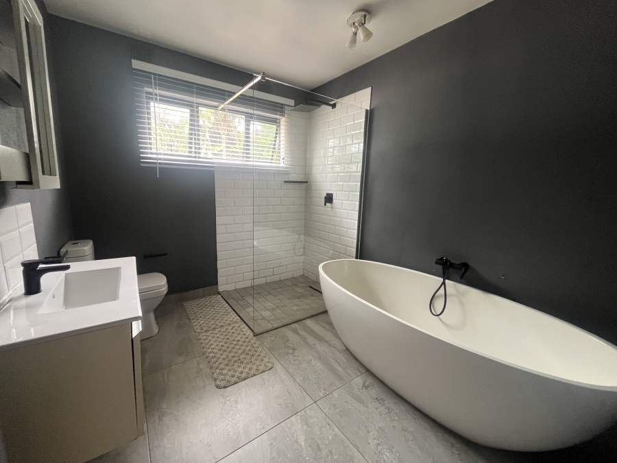 7 Bedroom Property for Sale in Ballito Central KwaZulu-Natal