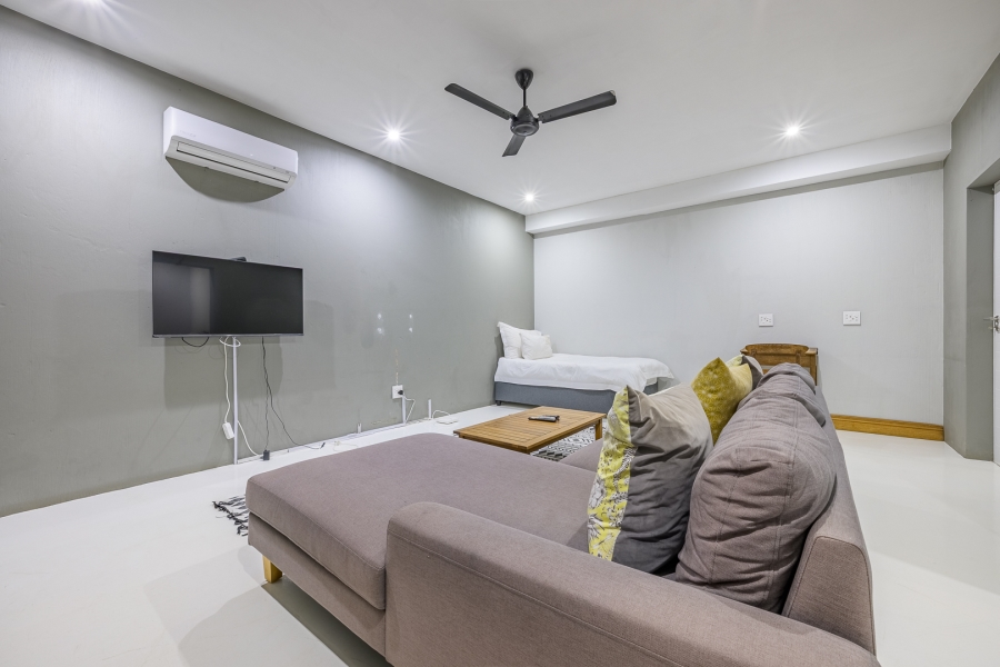 4 Bedroom Property for Sale in Sheffield Beach KwaZulu-Natal
