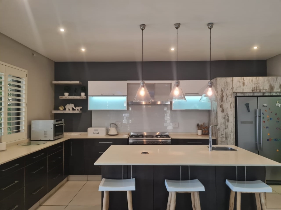 To Let 4 Bedroom Property for Rent in Mzingazi Golf Estate KwaZulu-Natal
