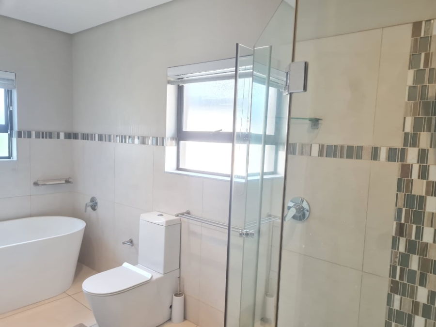 To Let 4 Bedroom Property for Rent in Mzingazi Golf Estate KwaZulu-Natal