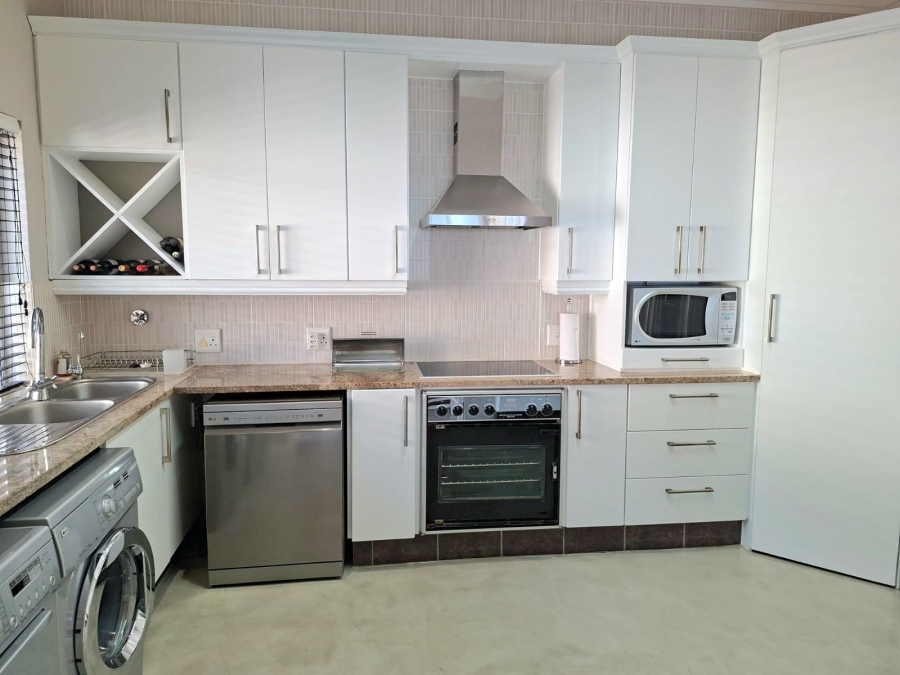 To Let 4 Bedroom Property for Rent in Simbithi Eco Estate KwaZulu-Natal