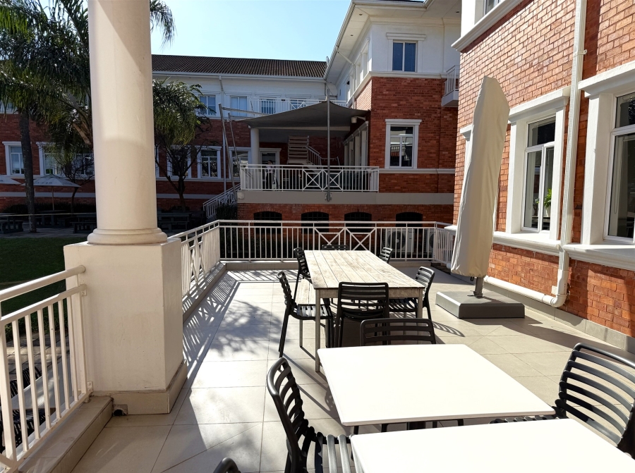 To Let Commercial Property for Rent in La Lucia KwaZulu-Natal
