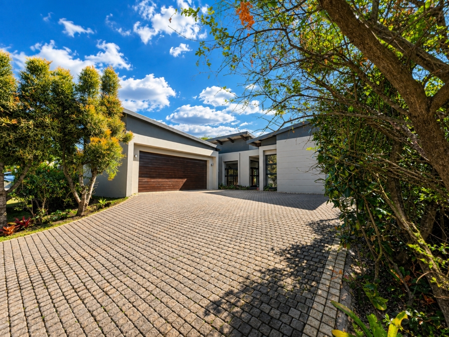 To Let 3 Bedroom Property for Rent in Palm Lakes Estate KwaZulu-Natal