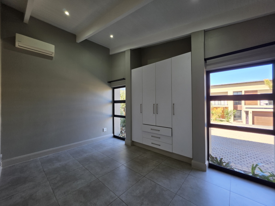 To Let 3 Bedroom Property for Rent in Palm Lakes Estate KwaZulu-Natal