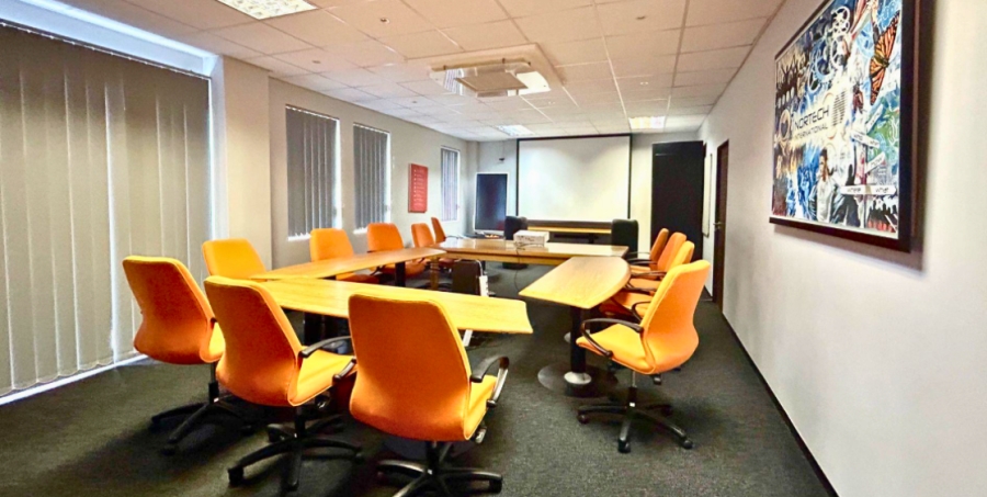 To Let Commercial Property for Rent in Montrose KwaZulu-Natal