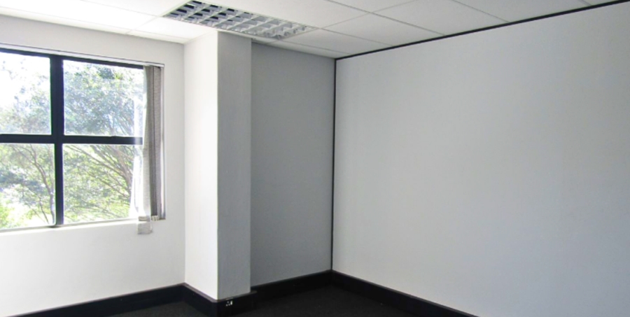 To Let Commercial Property for Rent in Montrose KwaZulu-Natal