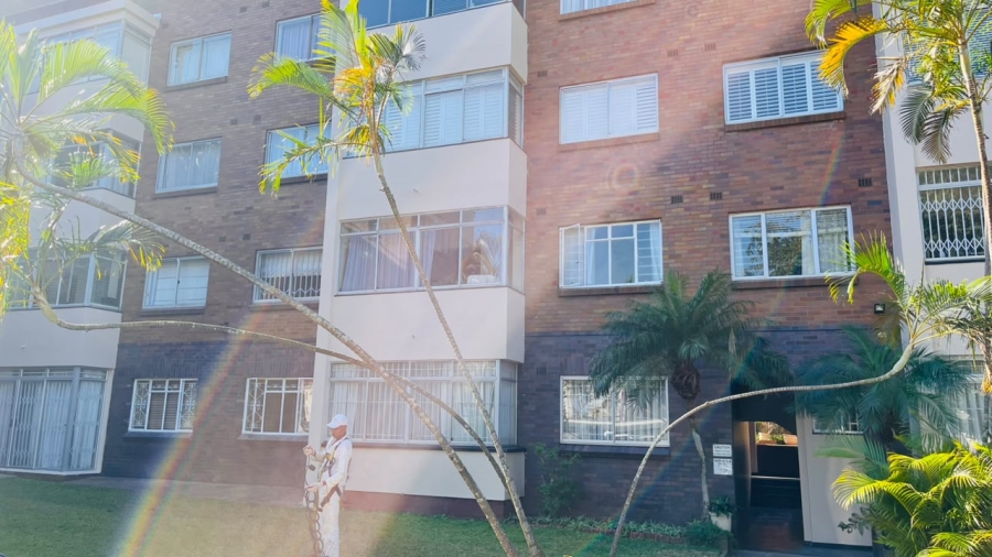 To Let 1 Bedroom Property for Rent in Essenwood KwaZulu-Natal