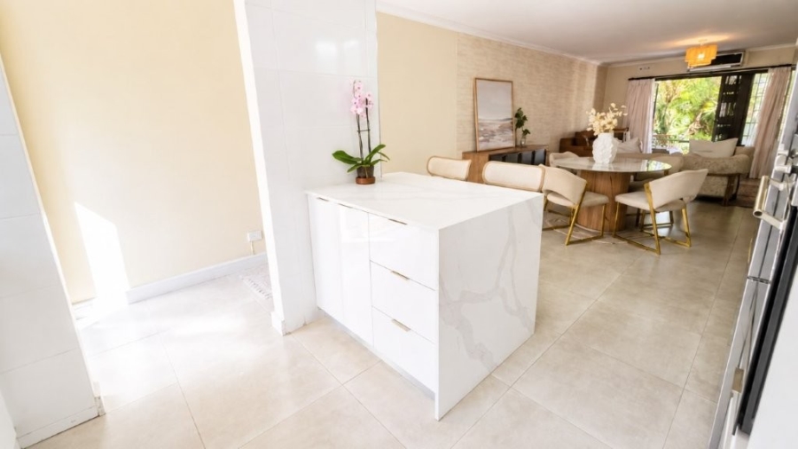 2 Bedroom Property for Sale in Cowies Hill KwaZulu-Natal