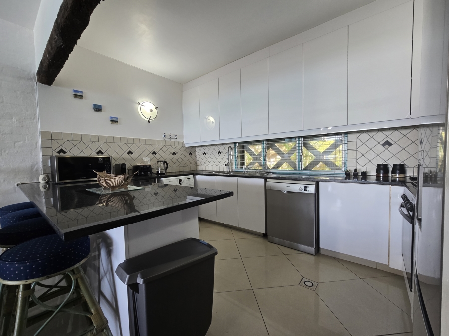 To Let 3 Bedroom Property for Rent in Ballito Central KwaZulu-Natal
