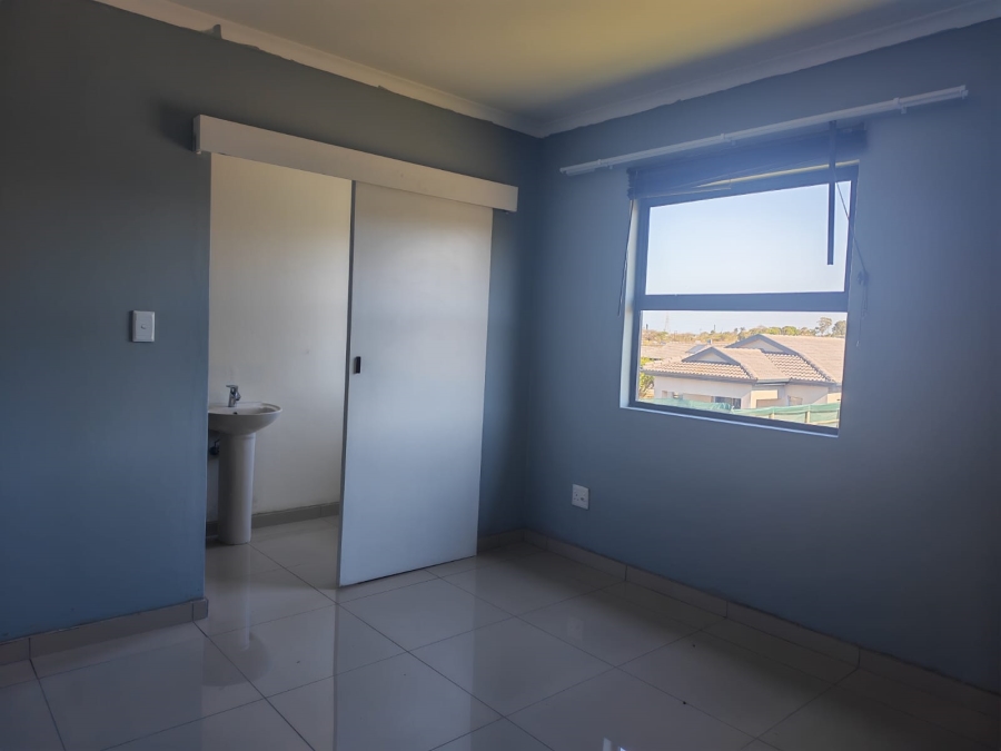 3 Bedroom Property for Sale in Shakaskraal KwaZulu-Natal