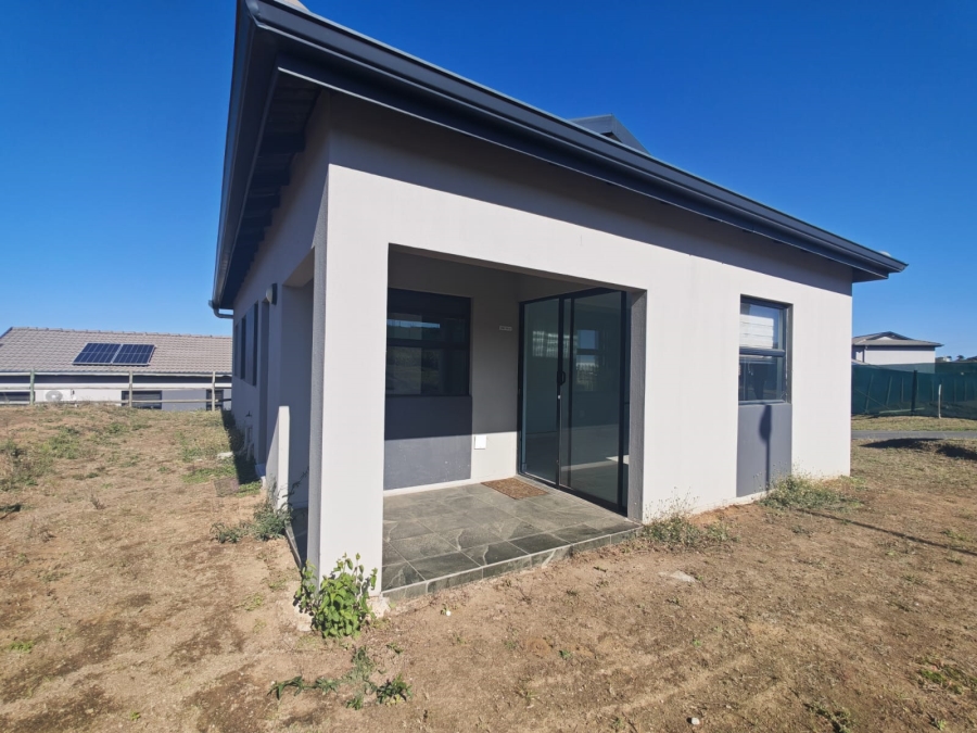 3 Bedroom Property for Sale in Shakaskraal KwaZulu-Natal