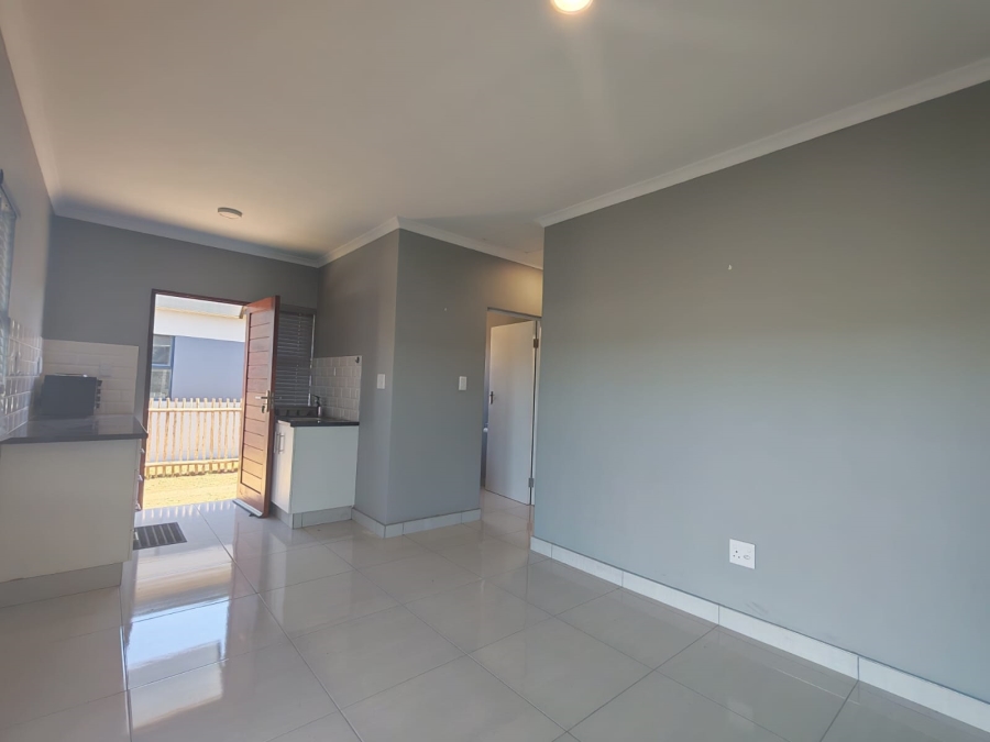 2 Bedroom Property for Sale in Shakaskraal KwaZulu-Natal