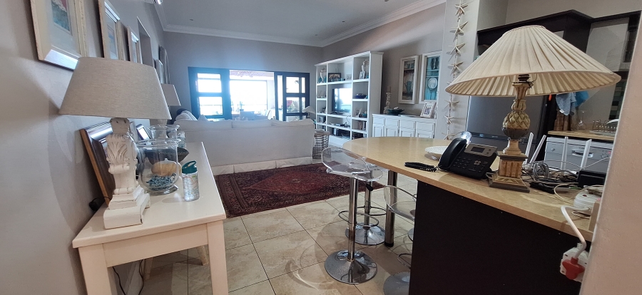 3 Bedroom Property for Sale in Westbrook KwaZulu-Natal