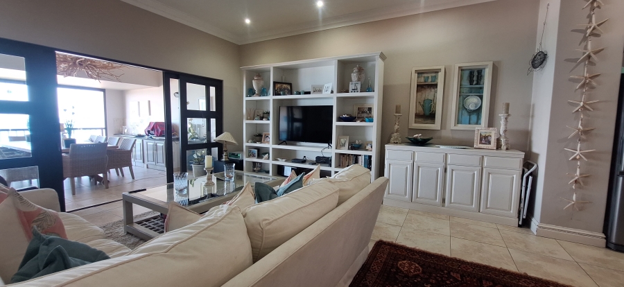 3 Bedroom Property for Sale in Westbrook KwaZulu-Natal