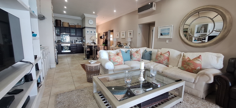 3 Bedroom Property for Sale in Westbrook KwaZulu-Natal