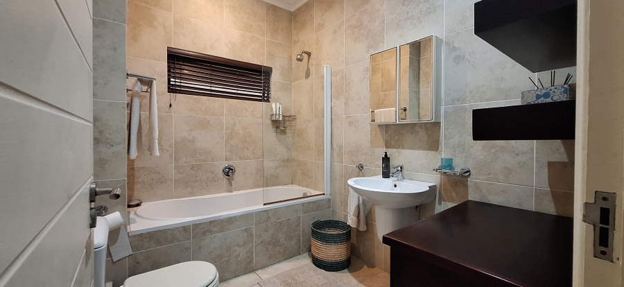 3 Bedroom Property for Sale in Westbrook KwaZulu-Natal