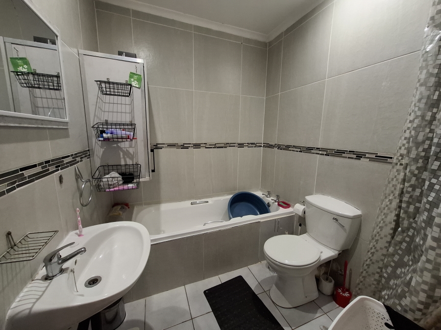 To Let 2 Bedroom Property for Rent in Ashley KwaZulu-Natal