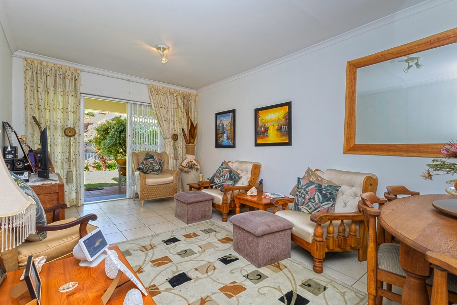 2 Bedroom Property for Sale in Durban North KwaZulu-Natal