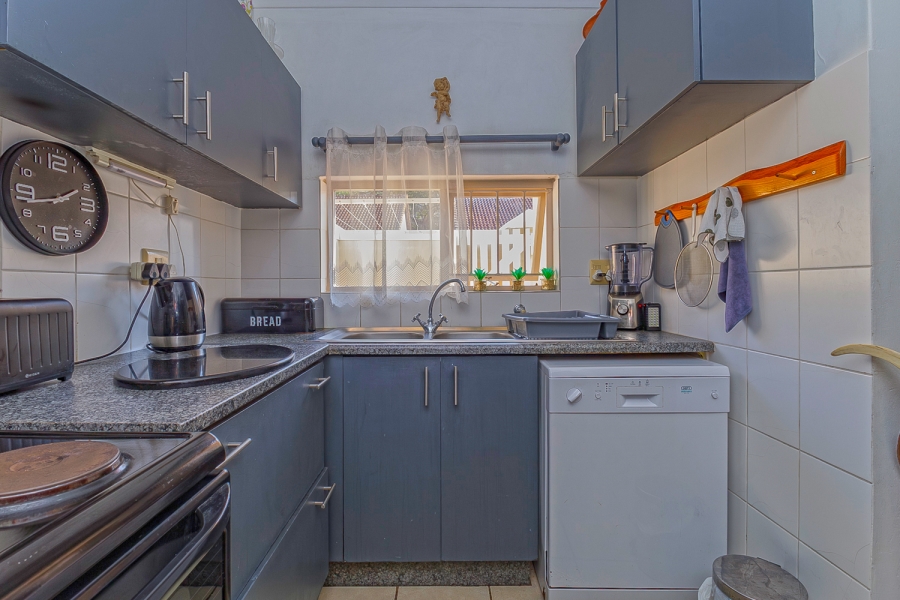 2 Bedroom Property for Sale in Durban North KwaZulu-Natal