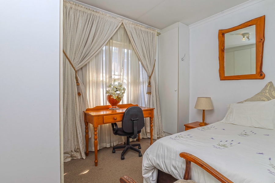2 Bedroom Property for Sale in Durban North KwaZulu-Natal