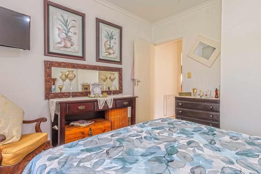 2 Bedroom Property for Sale in Durban North KwaZulu-Natal