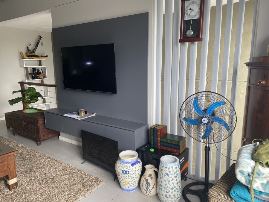 To Let 2 Bedroom Property for Rent in Palm Lakes Estate KwaZulu-Natal