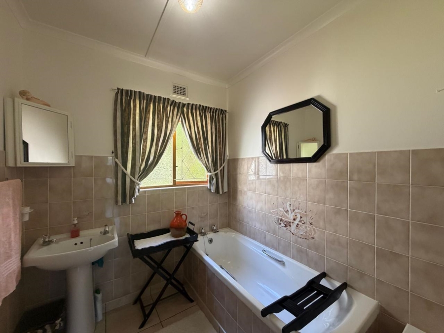 3 Bedroom Property for Sale in Meer En See KwaZulu-Natal