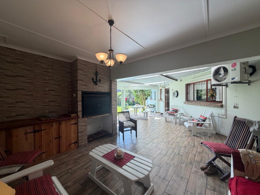 3 Bedroom Property for Sale in Meer En See KwaZulu-Natal