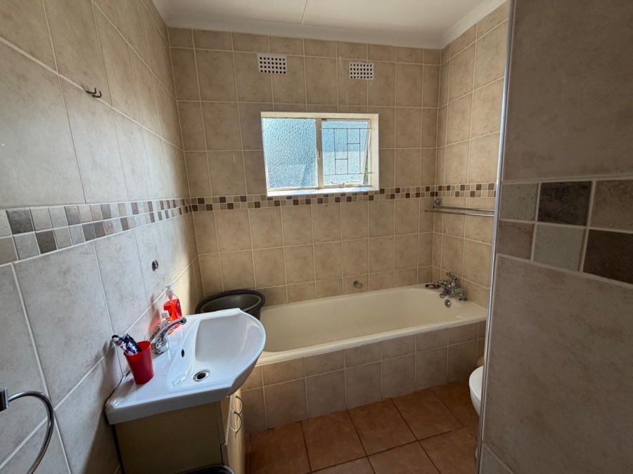 To Let 3 Bedroom Property for Rent in Bisley KwaZulu-Natal