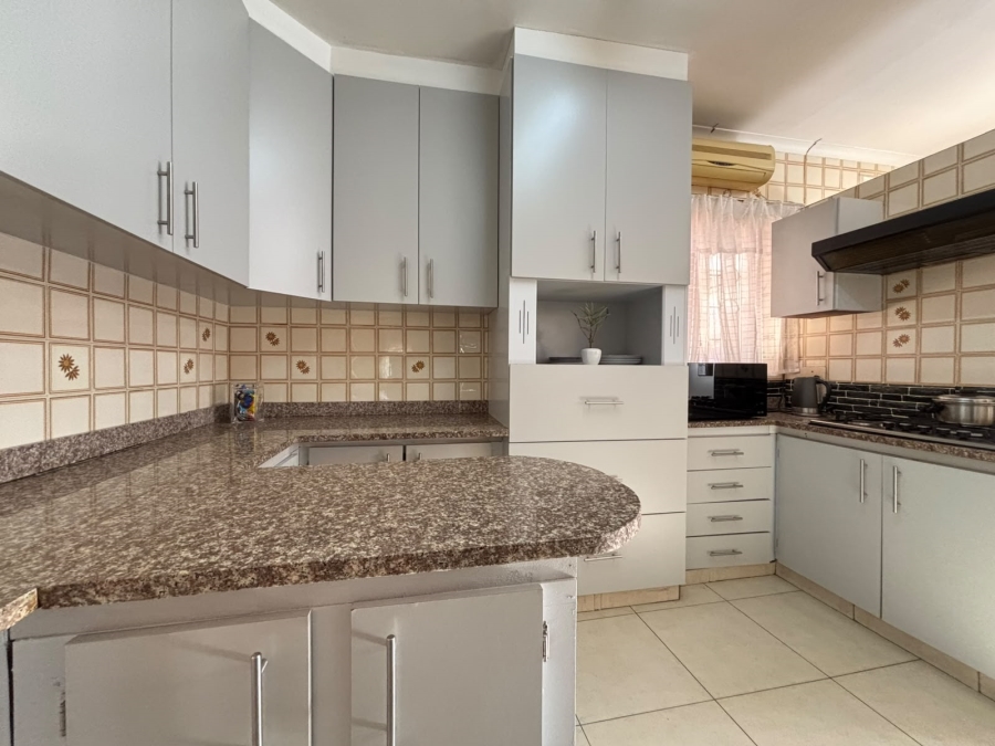 4 Bedroom Property for Sale in Shallcross KwaZulu-Natal