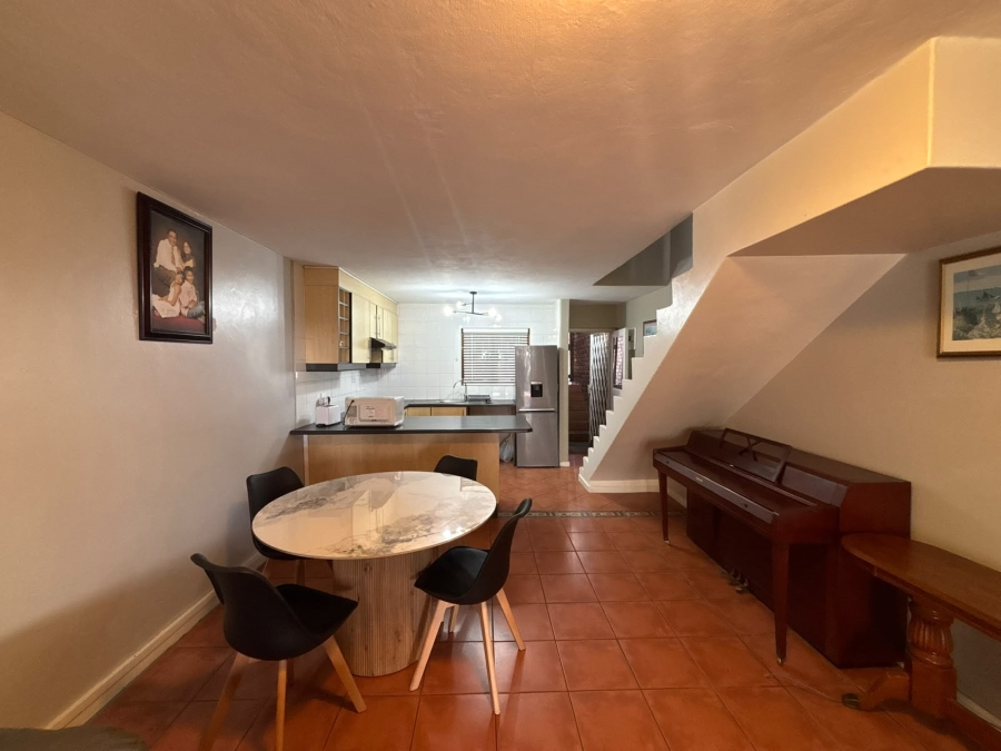2 Bedroom Property for Sale in Morningside KwaZulu-Natal