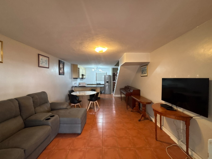 2 Bedroom Property for Sale in Morningside KwaZulu-Natal