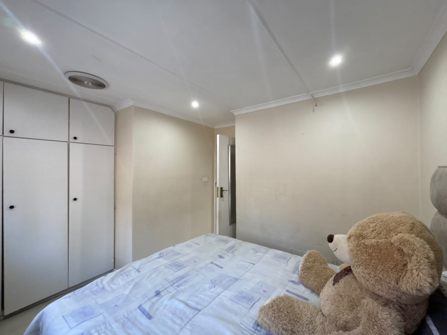 2 Bedroom Property for Sale in Morningside KwaZulu-Natal