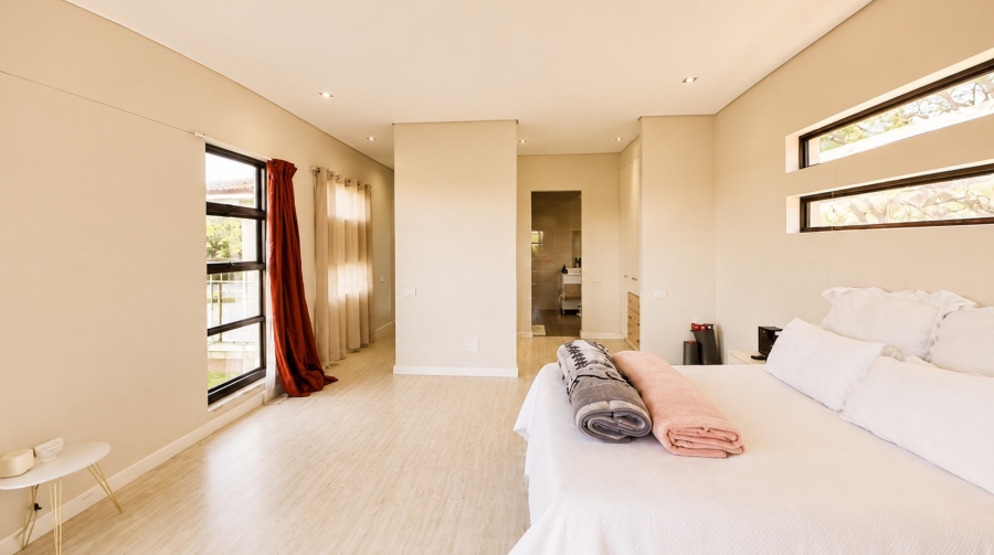 5 Bedroom Property for Sale in Brettenwood Coastal Estate KwaZulu-Natal