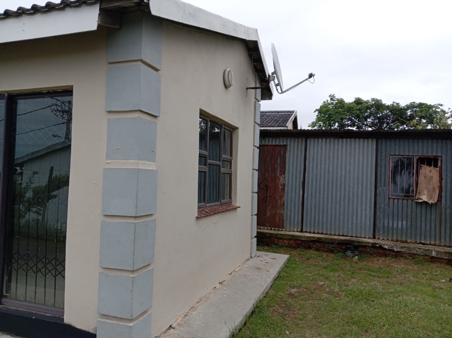 3 Bedroom Property for Sale in Lovu KwaZulu-Natal