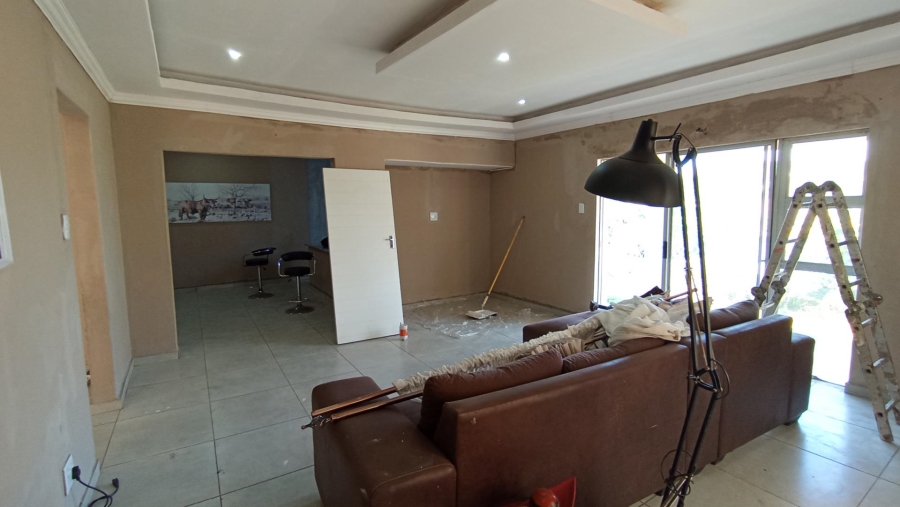 2 Bedroom Property for Sale in Mount Vernon KwaZulu-Natal