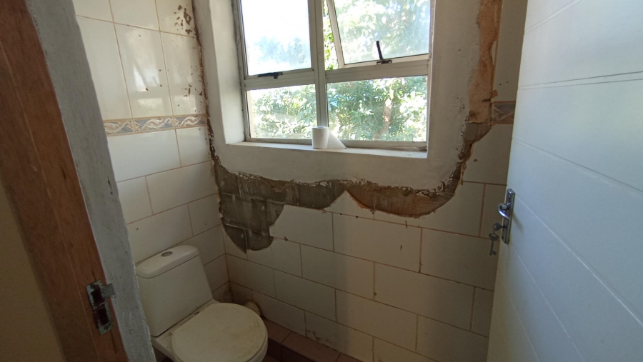 2 Bedroom Property for Sale in Mount Vernon KwaZulu-Natal