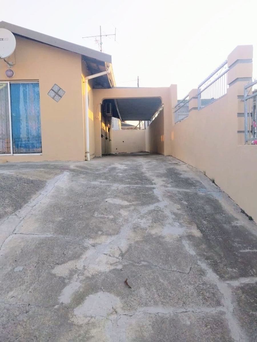 3 Bedroom Property for Sale in Brookdale KwaZulu-Natal
