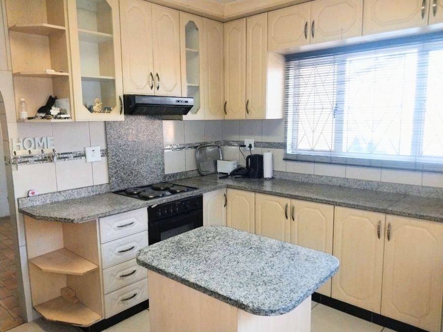 3 Bedroom Property for Sale in Brookdale KwaZulu-Natal
