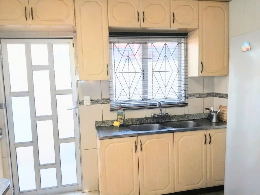3 Bedroom Property for Sale in Brookdale KwaZulu-Natal