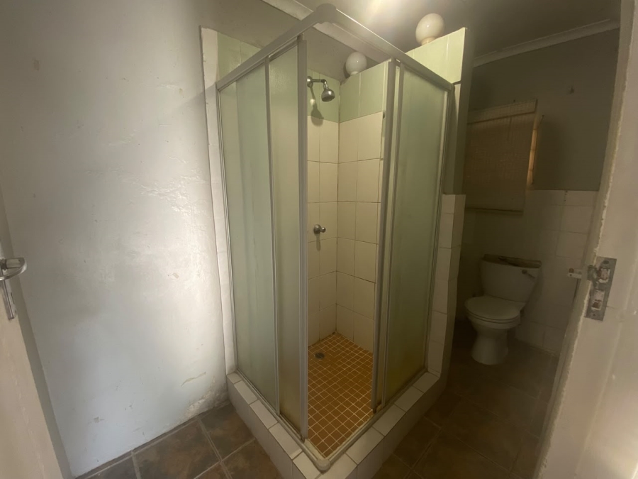 1 Bedroom Property for Sale in Glen Ashley KwaZulu-Natal