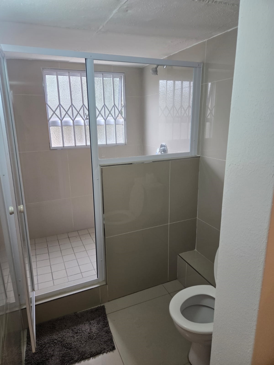 To Let 1 Bedroom Property for Rent in Dawncliffe KwaZulu-Natal