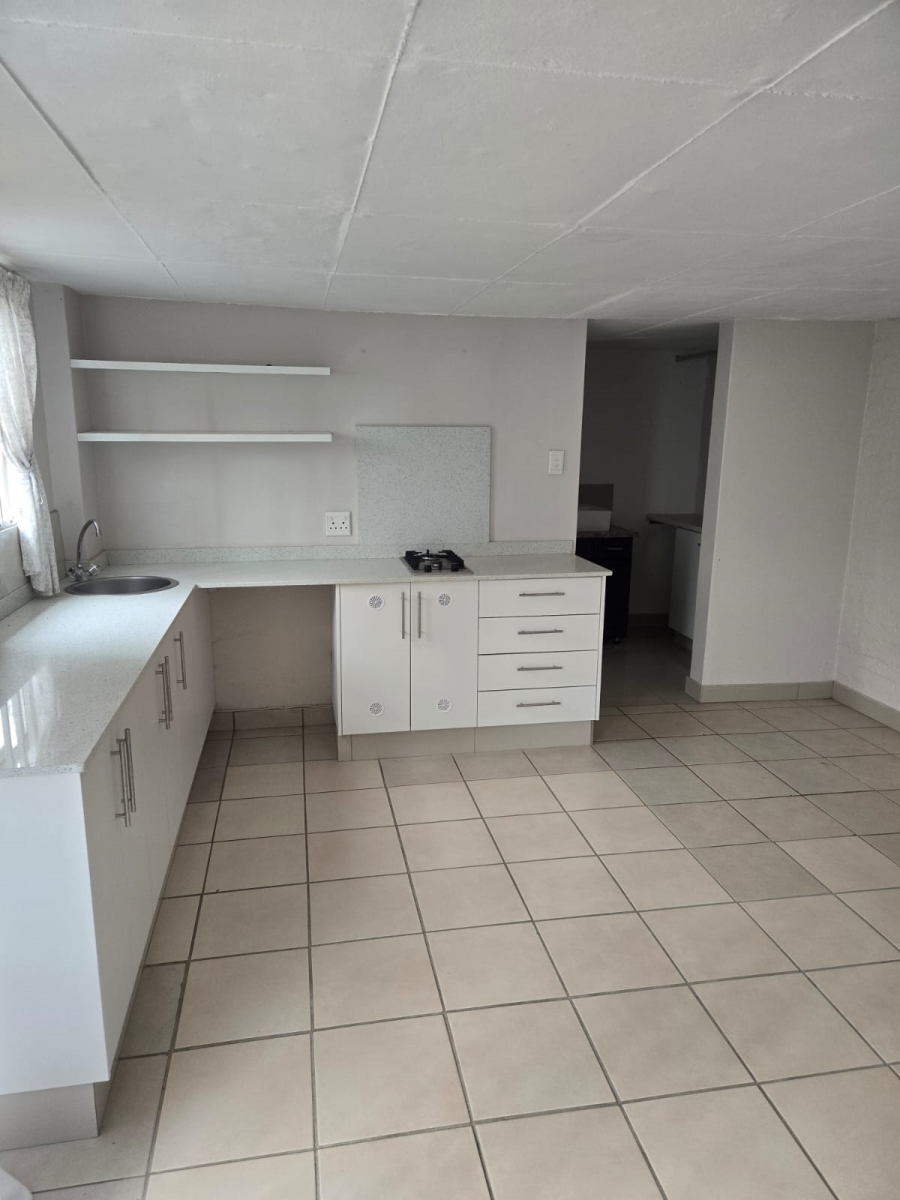 To Let 1 Bedroom Property for Rent in Dawncliffe KwaZulu-Natal