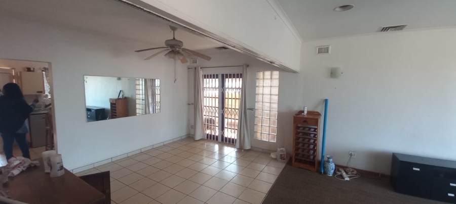 3 Bedroom Property for Sale in Glenmore KwaZulu-Natal