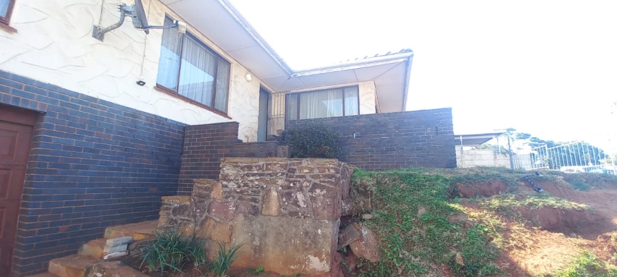 3 Bedroom Property for Sale in Glenmore KwaZulu-Natal