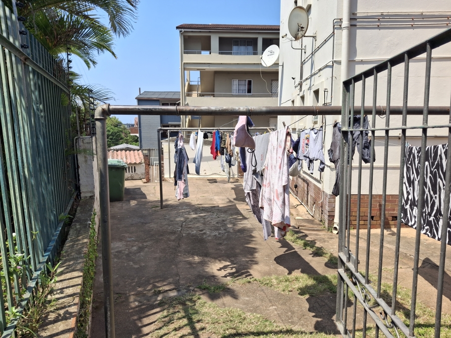 To Let 1 Bedroom Property for Rent in Morningside KwaZulu-Natal