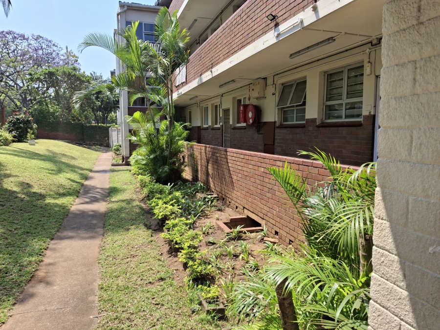 To Let 1 Bedroom Property for Rent in Morningside KwaZulu-Natal